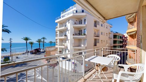 Foto 3 de Piso en venta en Calle Almudena, 1, Las Piscinas Naturales, Torrevieja