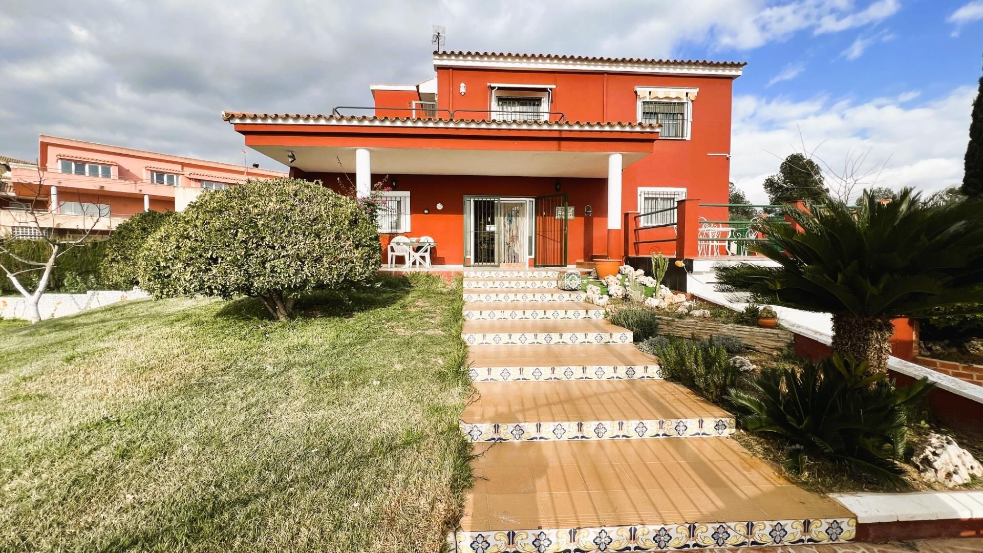 Garden of House or chalet for sale in L'Alcora  with Air Conditioner, Heating and Private garden