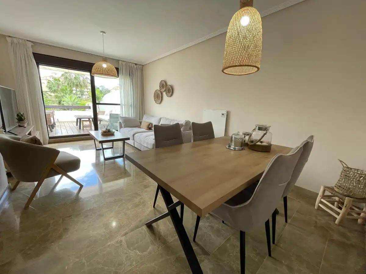 Apartment mit Pool zum Verkauf in Selwo