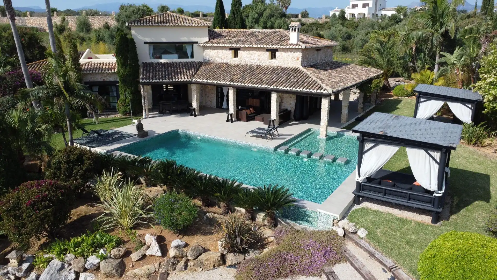 Piscina de Casa o chalet en venta en Beniarbeig con Aire acondicionado, Calefacción y Jardín privado