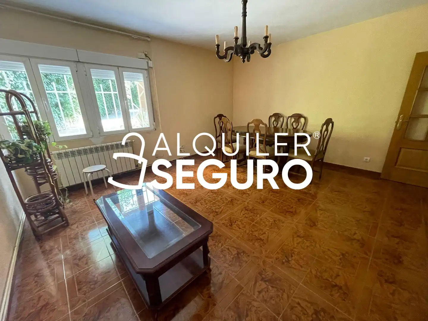 Living room of Flat for rent in Madrid  with Heating