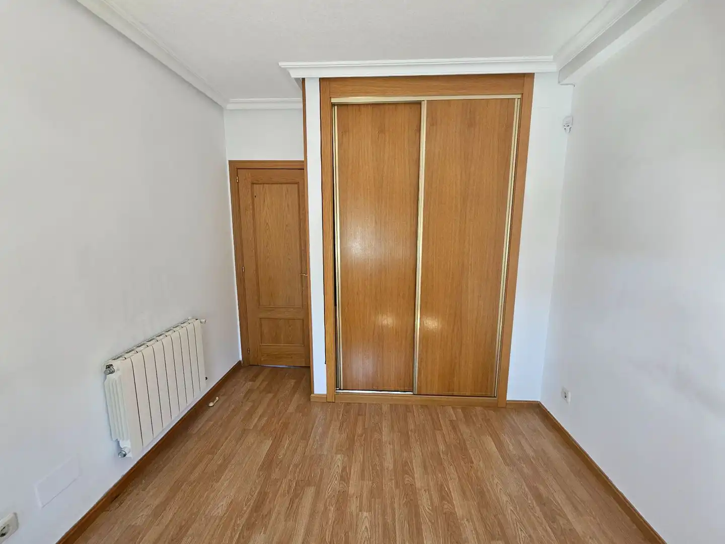 Bedroom of Houses for rent in Valdemorillo  with Air Conditioner, Heating and Private garden