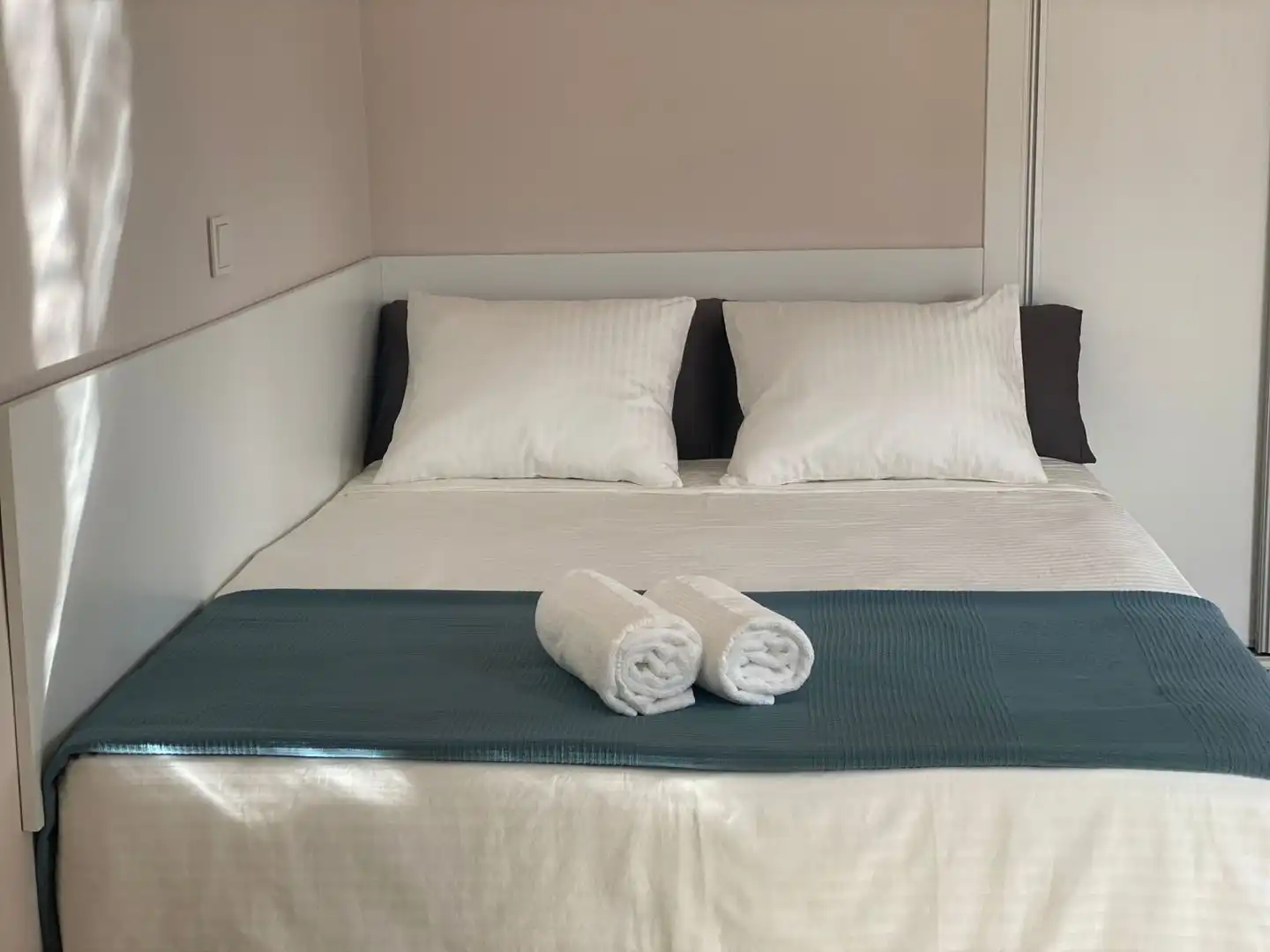 Habitación de Estudio en venta en Torremolinos con Aire acondicionado, Calefacción y Piscina comunitaria