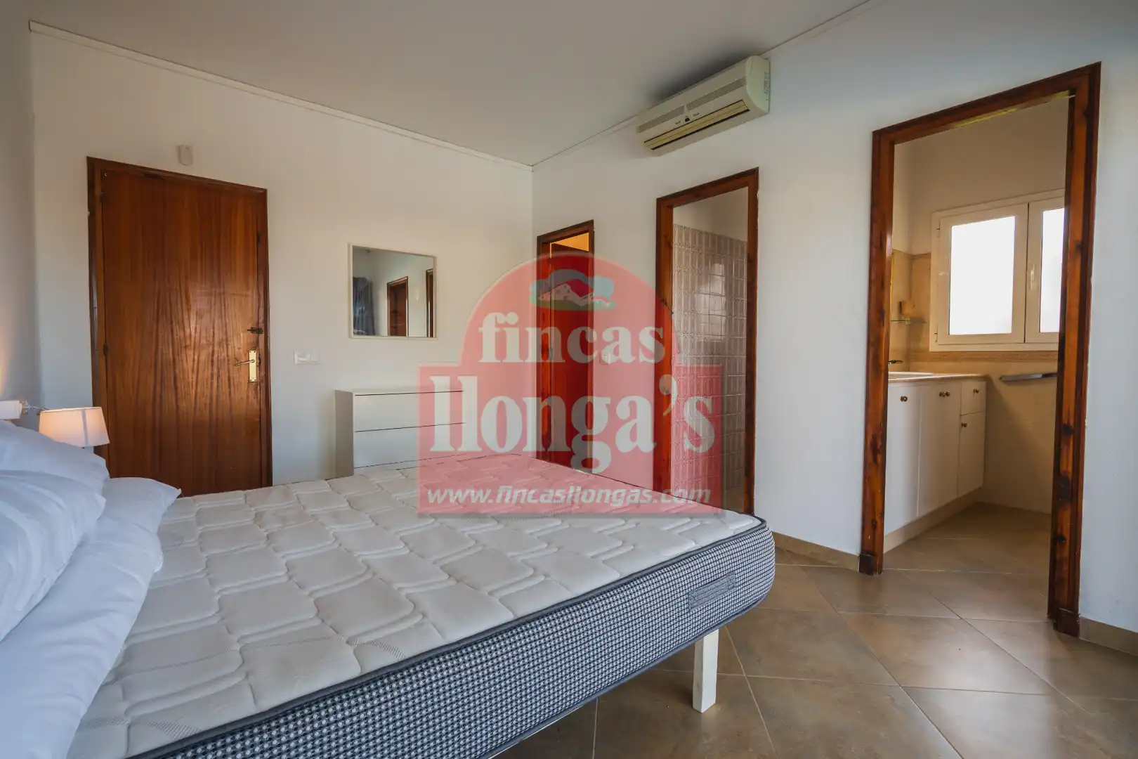 Bedroom of Houses for sale in Ciutadella de Menorca  with Air Conditioner, Private garden and Terrace