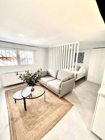 Piso en Alquiler en N/A en Almendrales