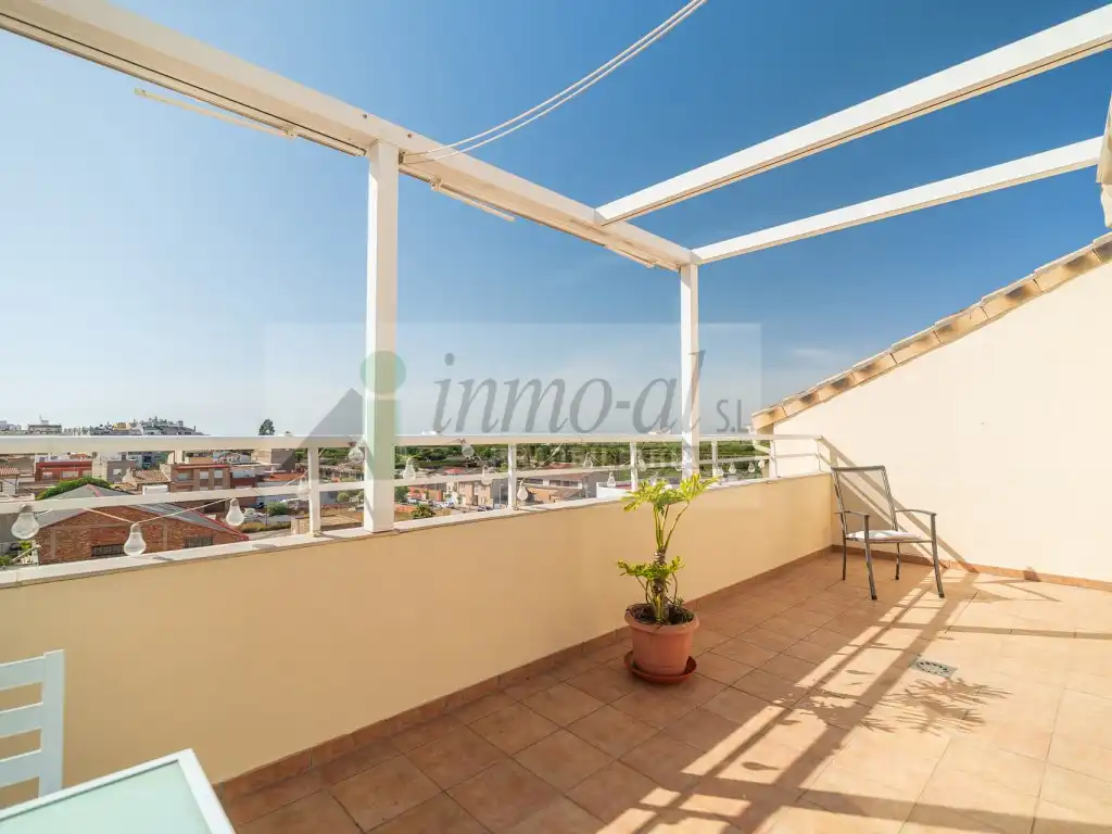 Terraza de Ático en venta en Almazora / Almassora con Aire acondicionado, Terraza y Balcón