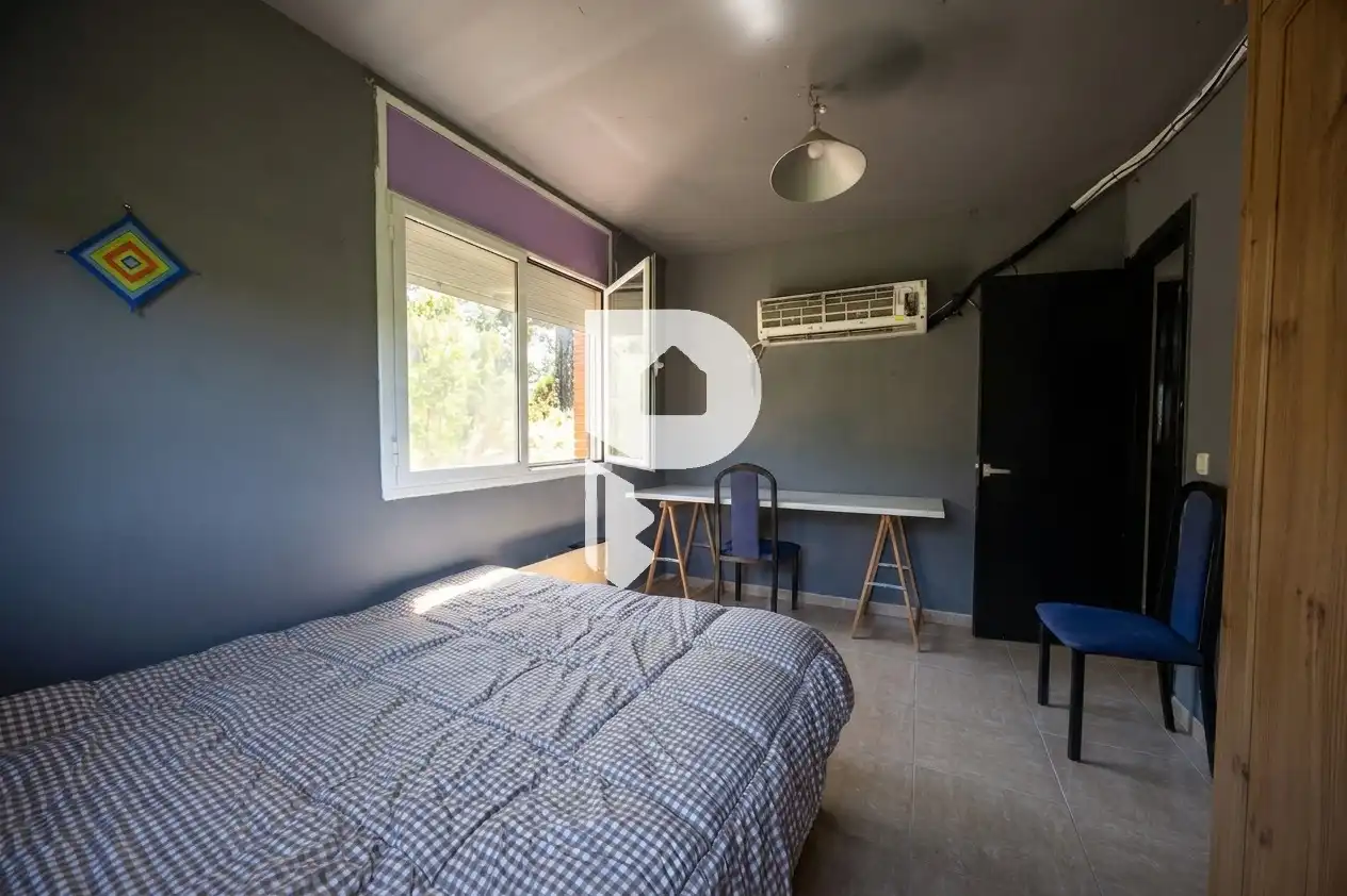 Dormitori de Casa o xalet en venda en Cervelló amb Aire condicionat, Jardí privat i Terrassa