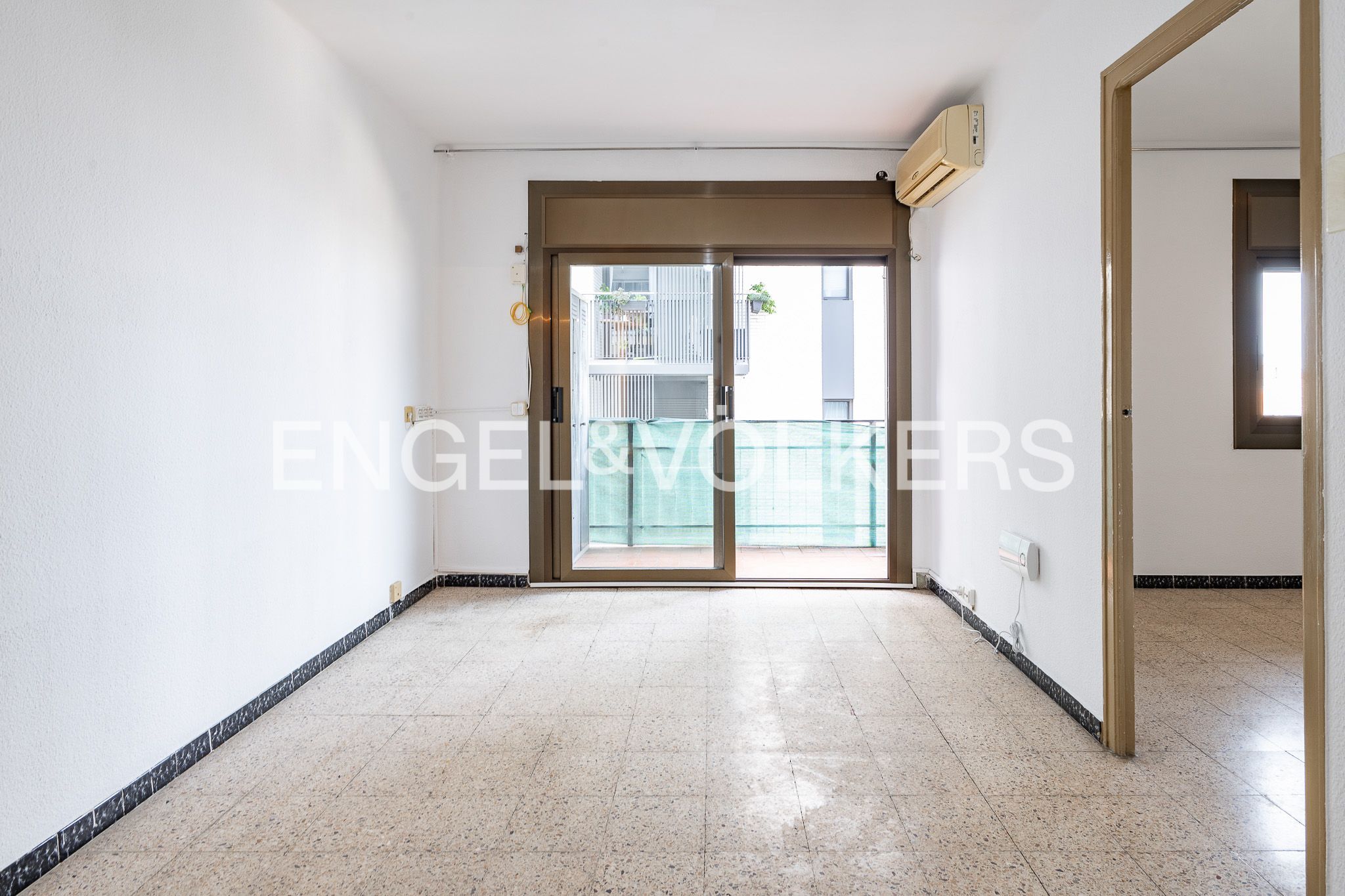 Sala d'estar de Apartament en venda en Granollers amb Calefacció, Terrassa i Balcó