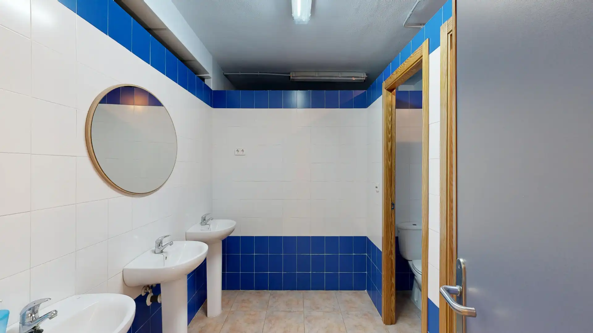 Baño de Piso en venta en Molina de Segura con Aire acondicionado, Terraza y Trastero