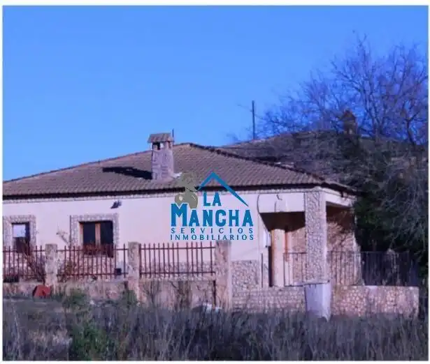 Exterior view of Country homes for sale in Hoya-Gonzalo