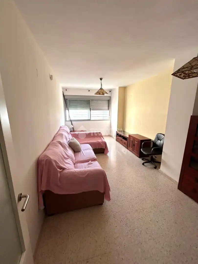 Living room of Flat for sale in Sevilla  with Air Conditioner