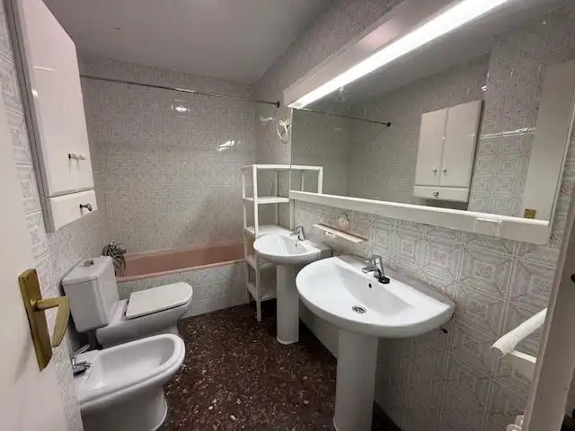 Badezimmer von Wohnung zum Verkauf in Murcia mit Klimaanlage, Heizung und Terrasse