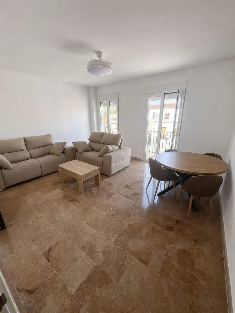 Flat with lift for sale in Rute