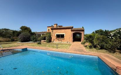 Jardí de Casa o xalet en venda en Peralada amb Aire condicionat, Calefacció i Jardí privat