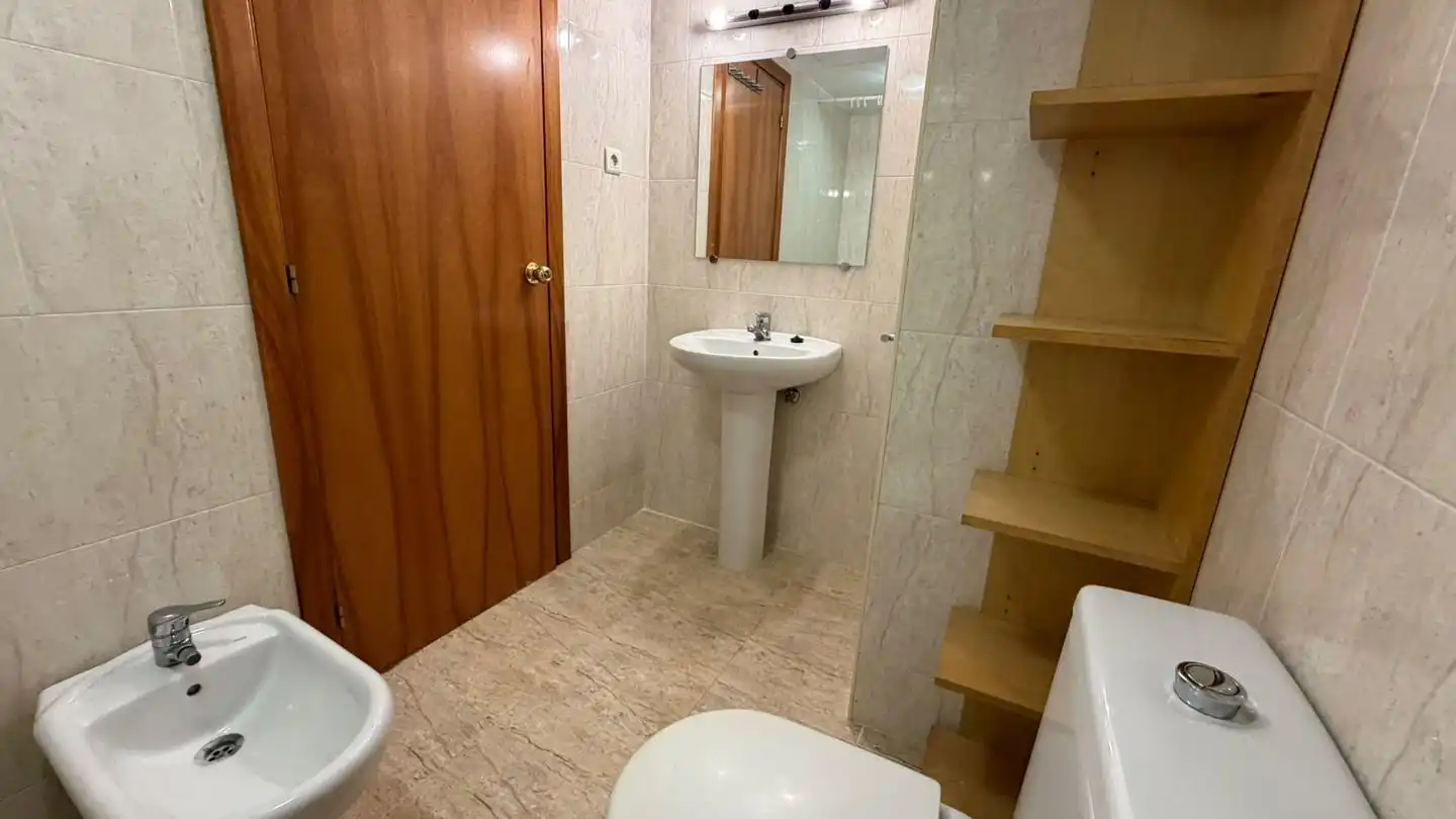 Flat with lift for sale in calle de Móra d'Ebre, imagen 26