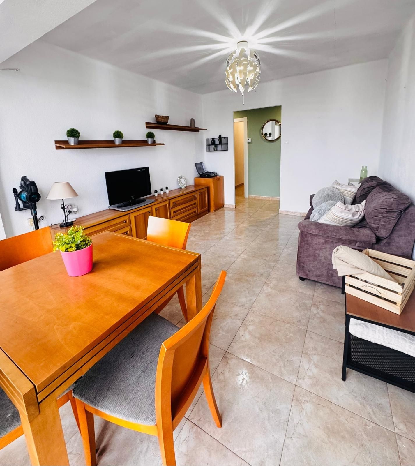 Living room of Flat for sale in  Valencia Capital  with Air Conditioner and Furnished