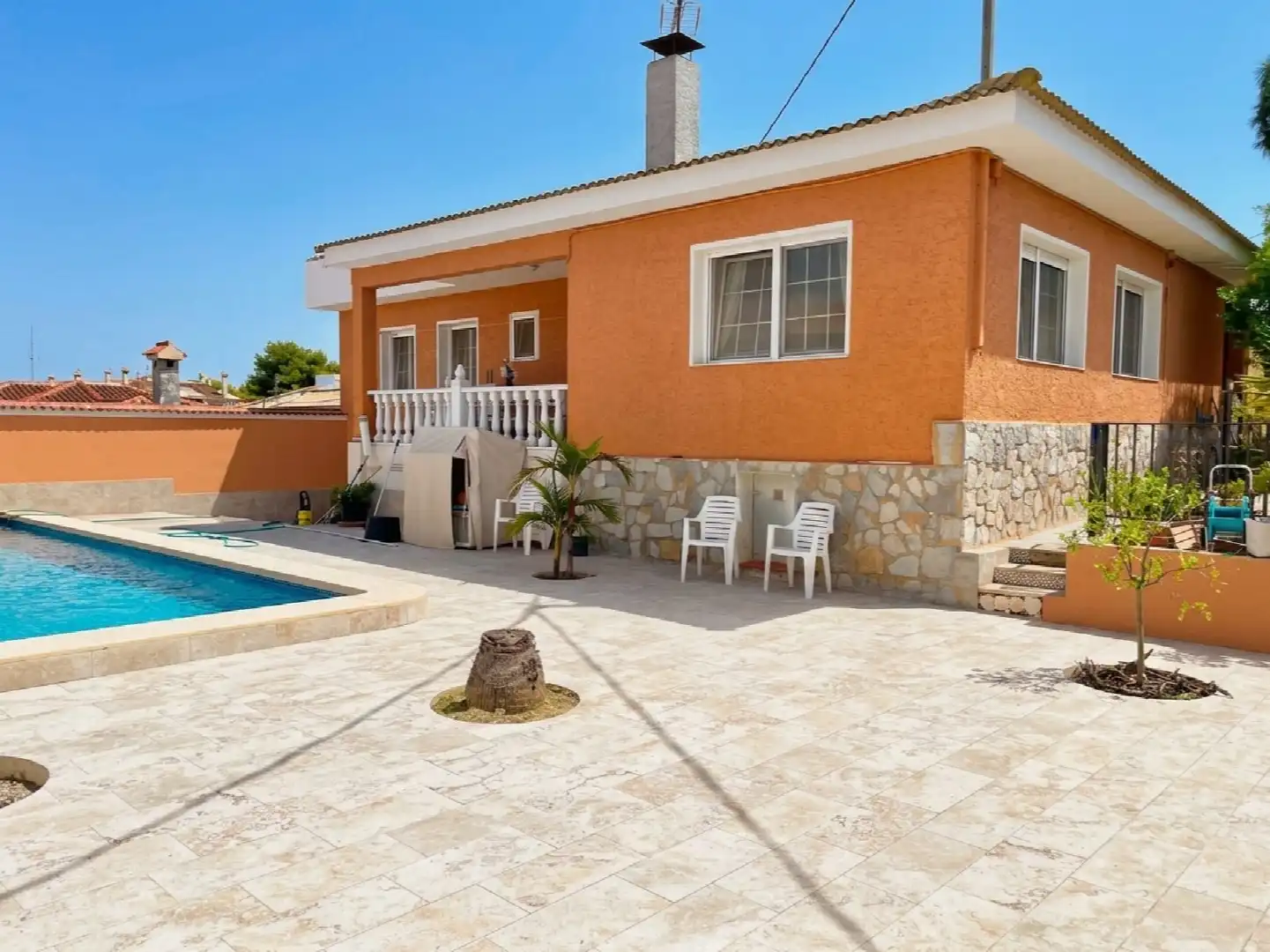 Casa en venda a Benijófar