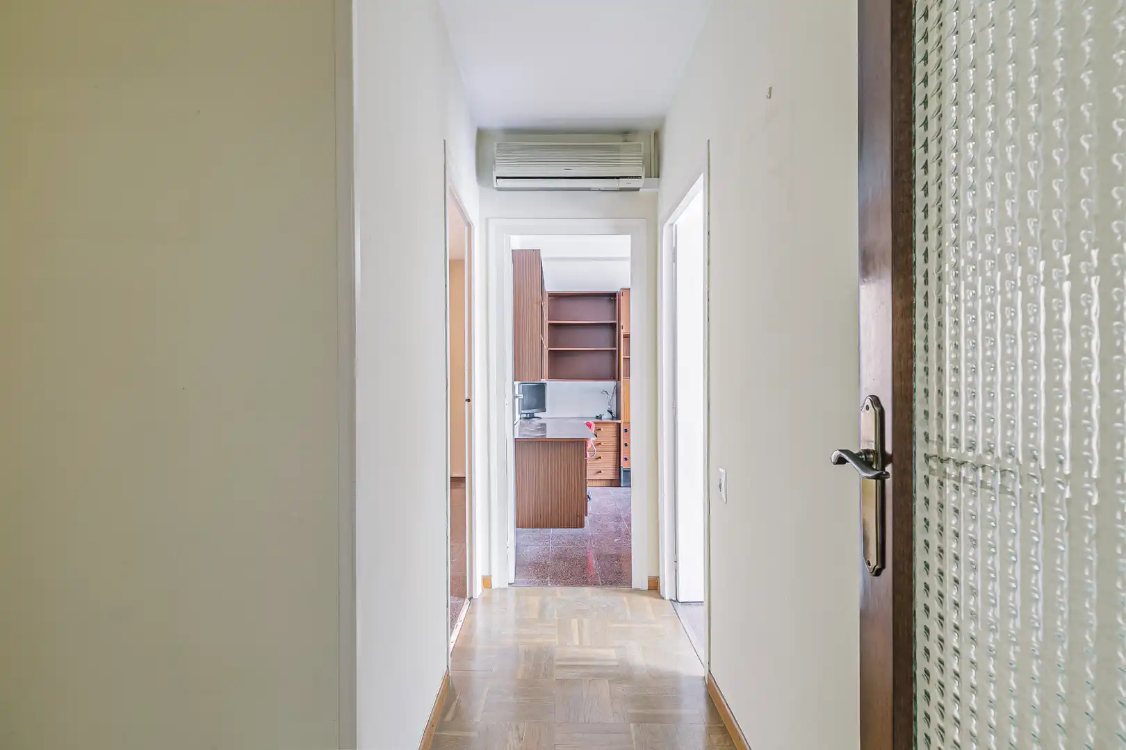 Flat with terrace for sale in Gran Via de Carles III, imagen 30