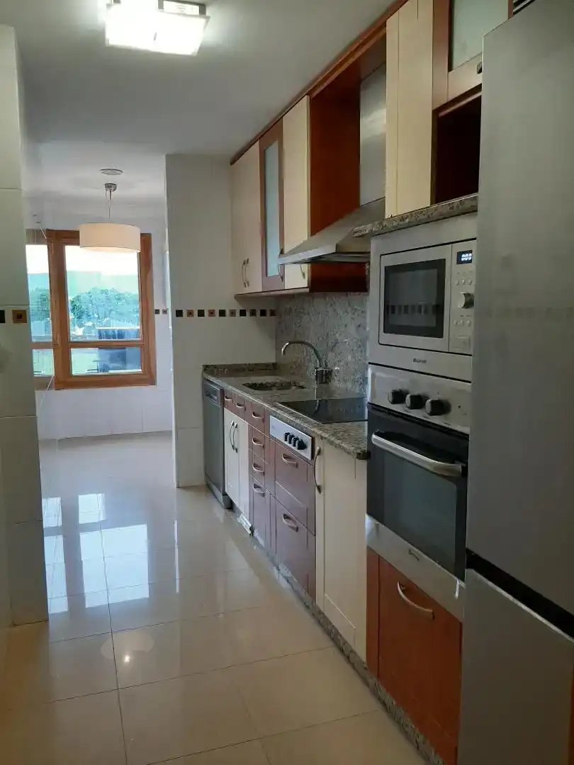 Kitchen of Houses for rent in Poio  with Private garden, Parquet flooring and Storage room