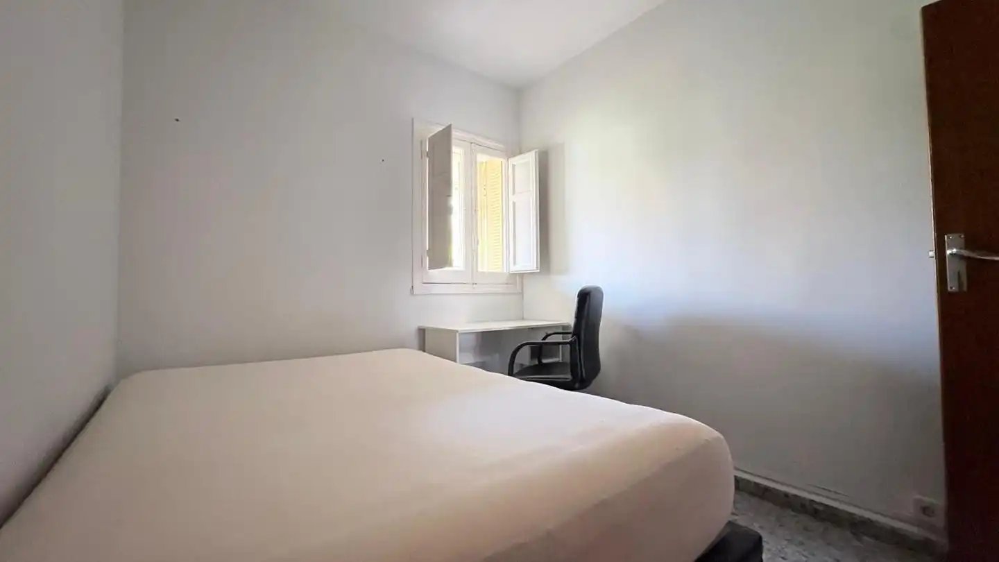 Wohnung zur Miete in Calle Ronda Ancha, Pryconsa - Juan de Austria