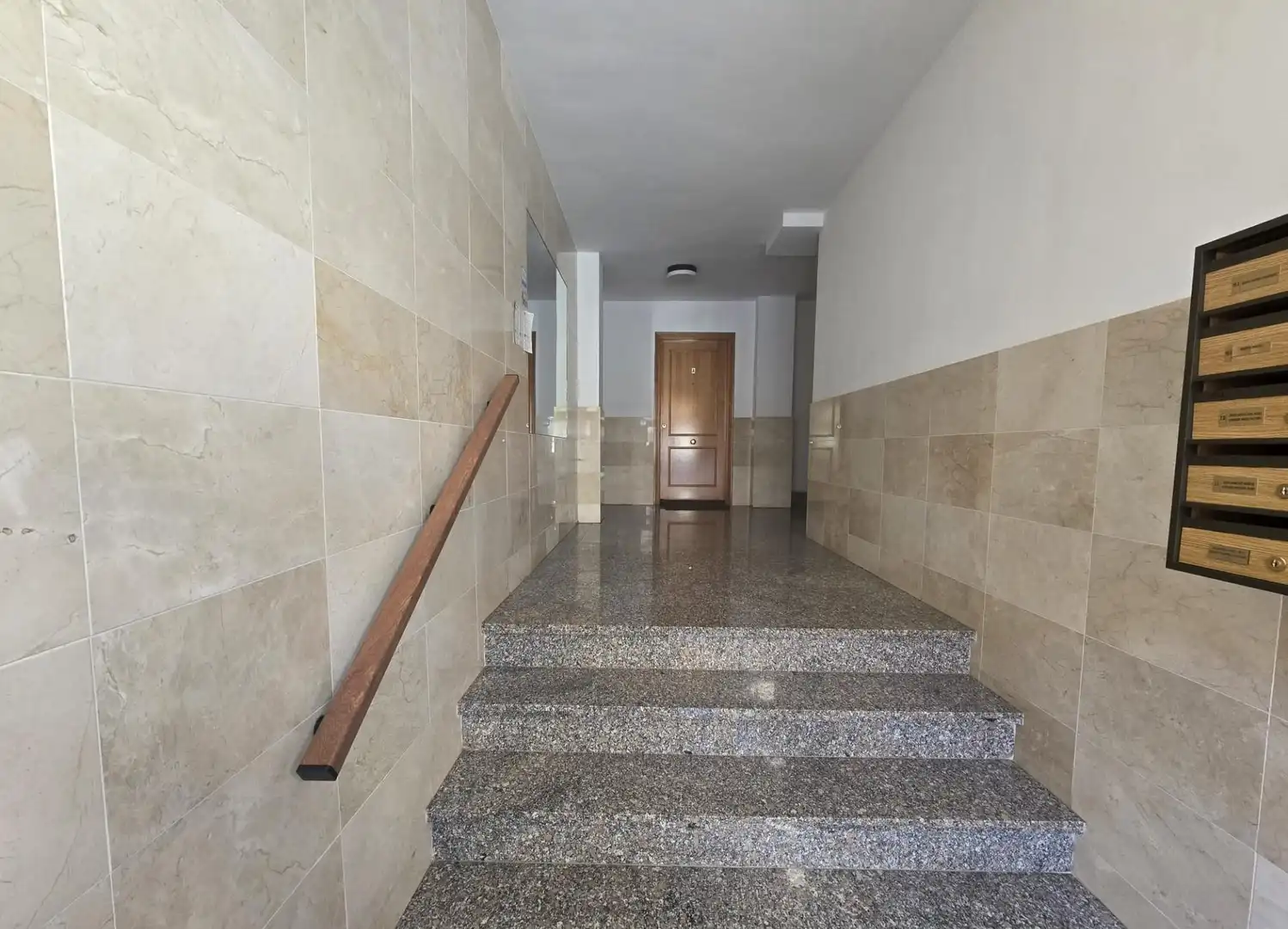 Planta baixa en venda en Santa María del Camí amb Terrassa i Balcó