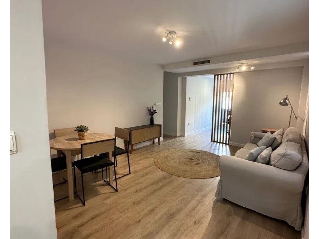 Sala d'estar de Pis en venda en Paterna amb Aire condicionat i Balcó