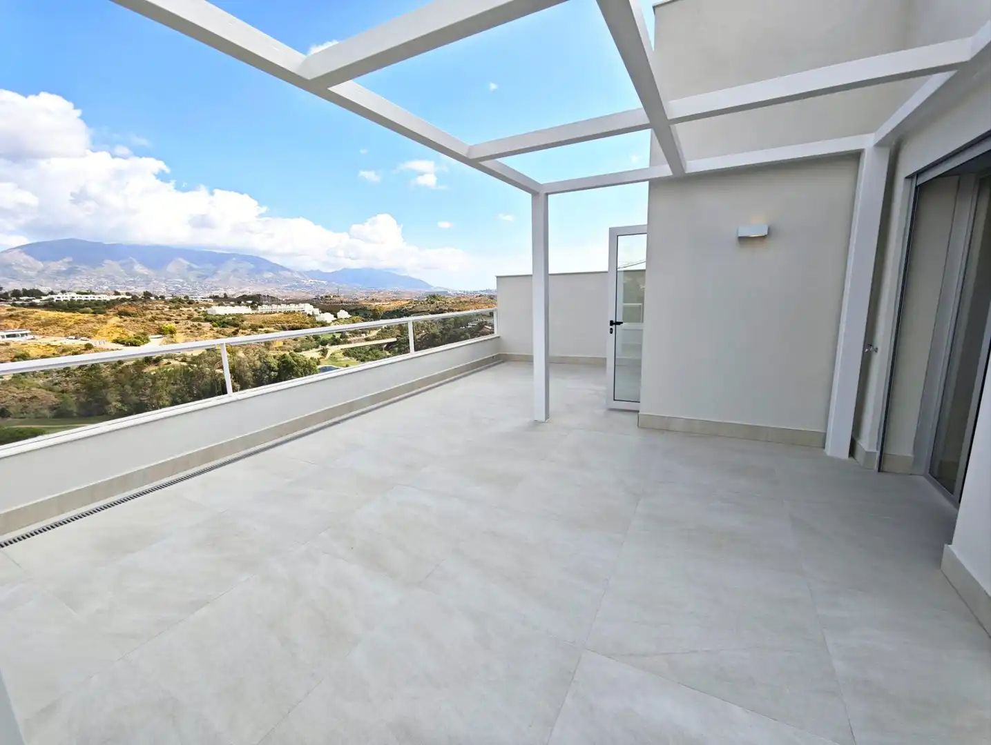 Attico con piscina in vendita a Calle Valle de Somiedo Urbanización Lagar Martell, imagen 29