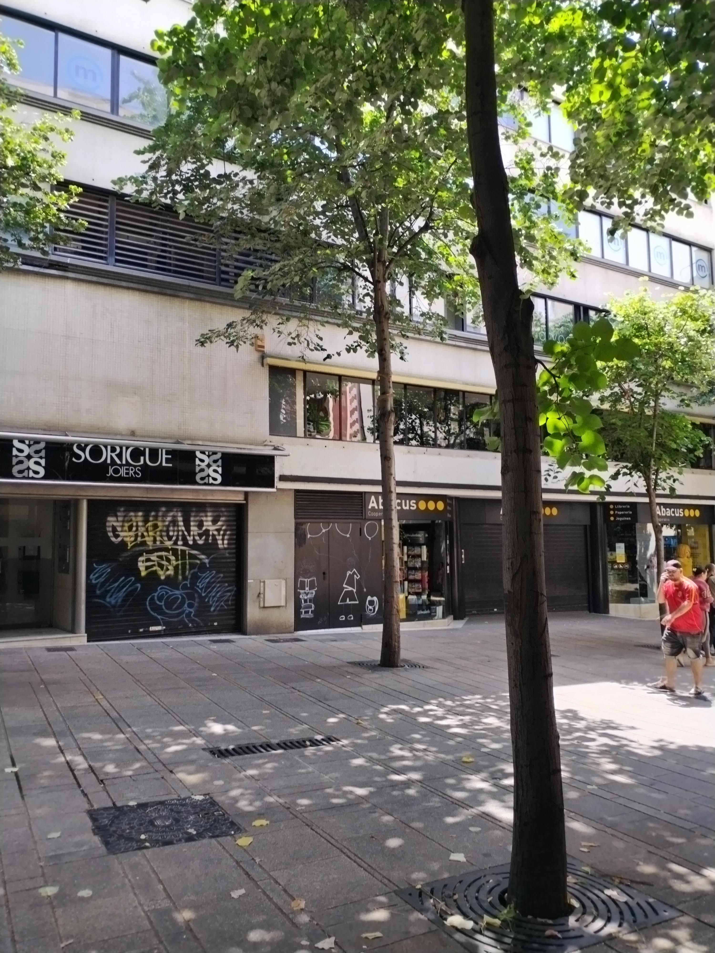 Oficina de alquiler en Carrer de la Riera, Centre