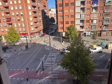 Flat for sale in Calle General Eguía 35