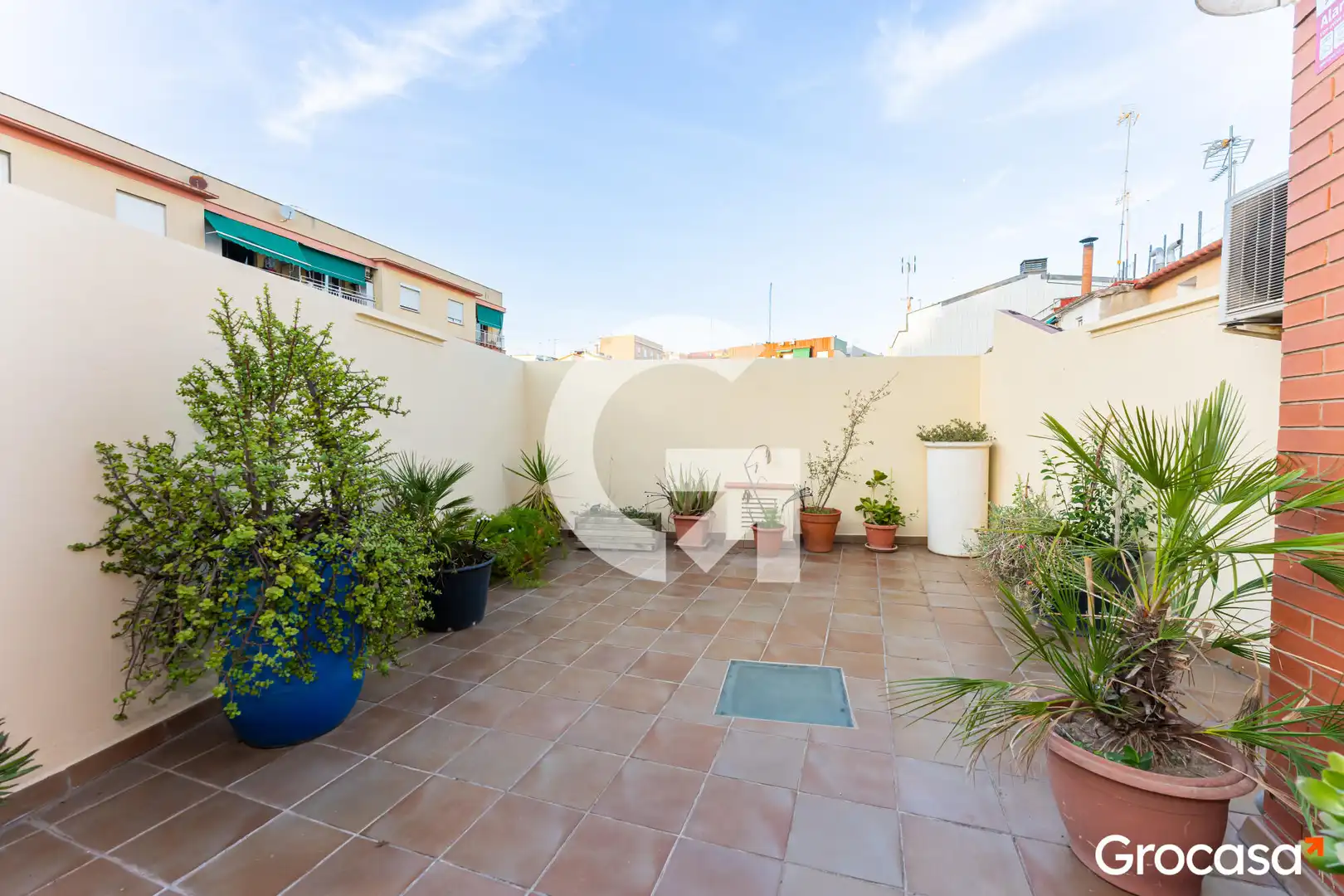 Terrace of Houses for sale in Cornellà de Llobregat  with Air Conditioner, Heating and Terrace
