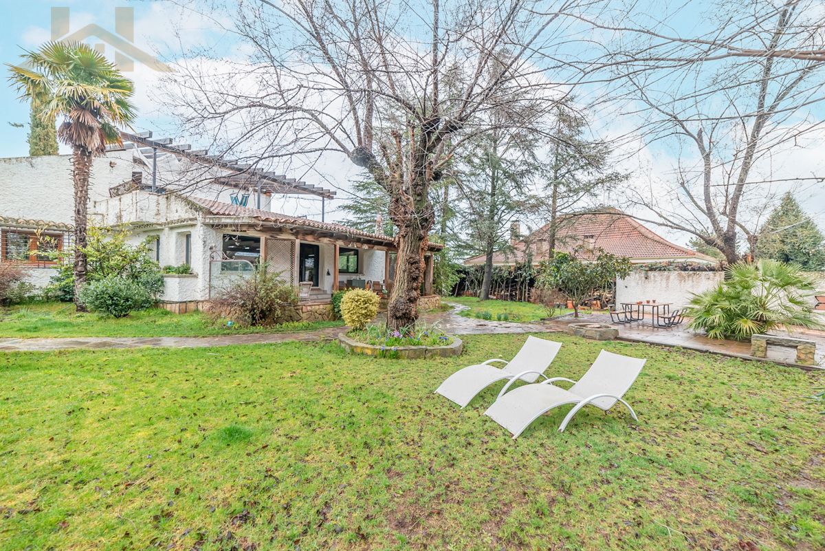 Garden of House or chalet for sale in El Escorial  with Heating, Private garden and Terrace