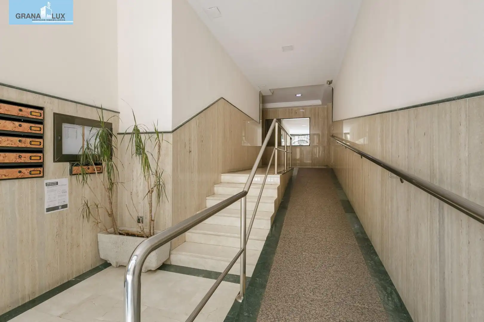 Appartamento con ascensore in vendita a Calle Circunvalación de La Encina 14, imagen 4