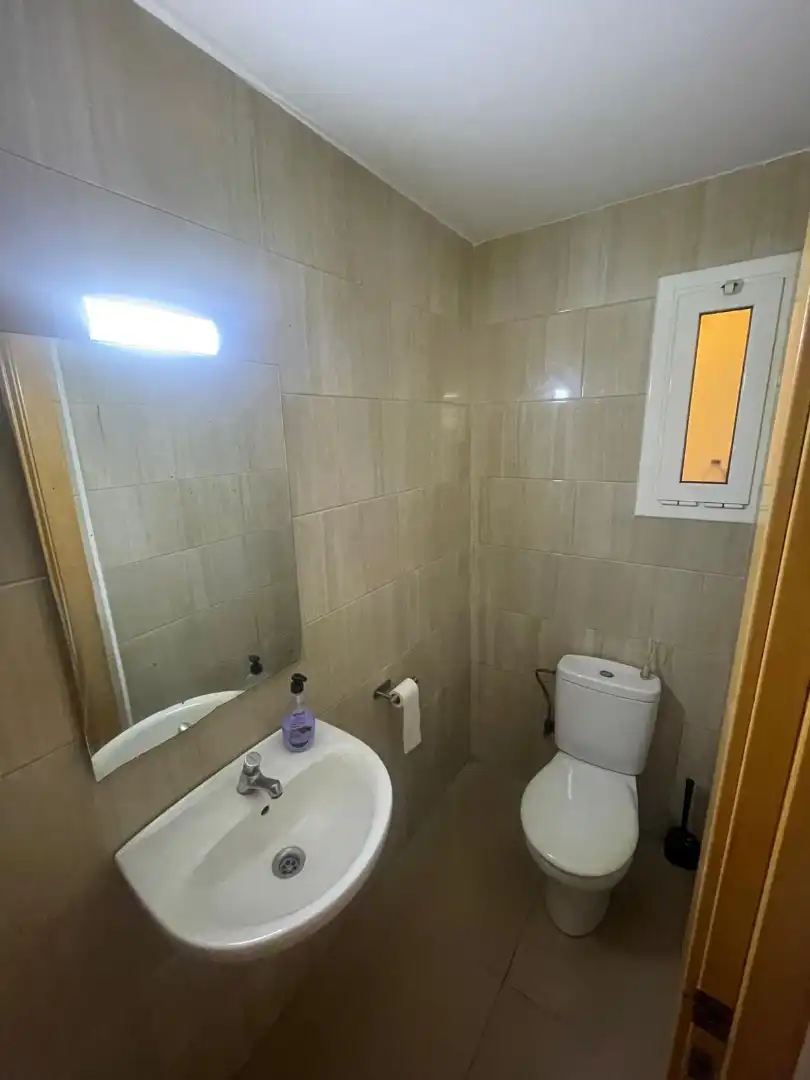 Local comercial en venda a Carrer de la Muga, imagen 21