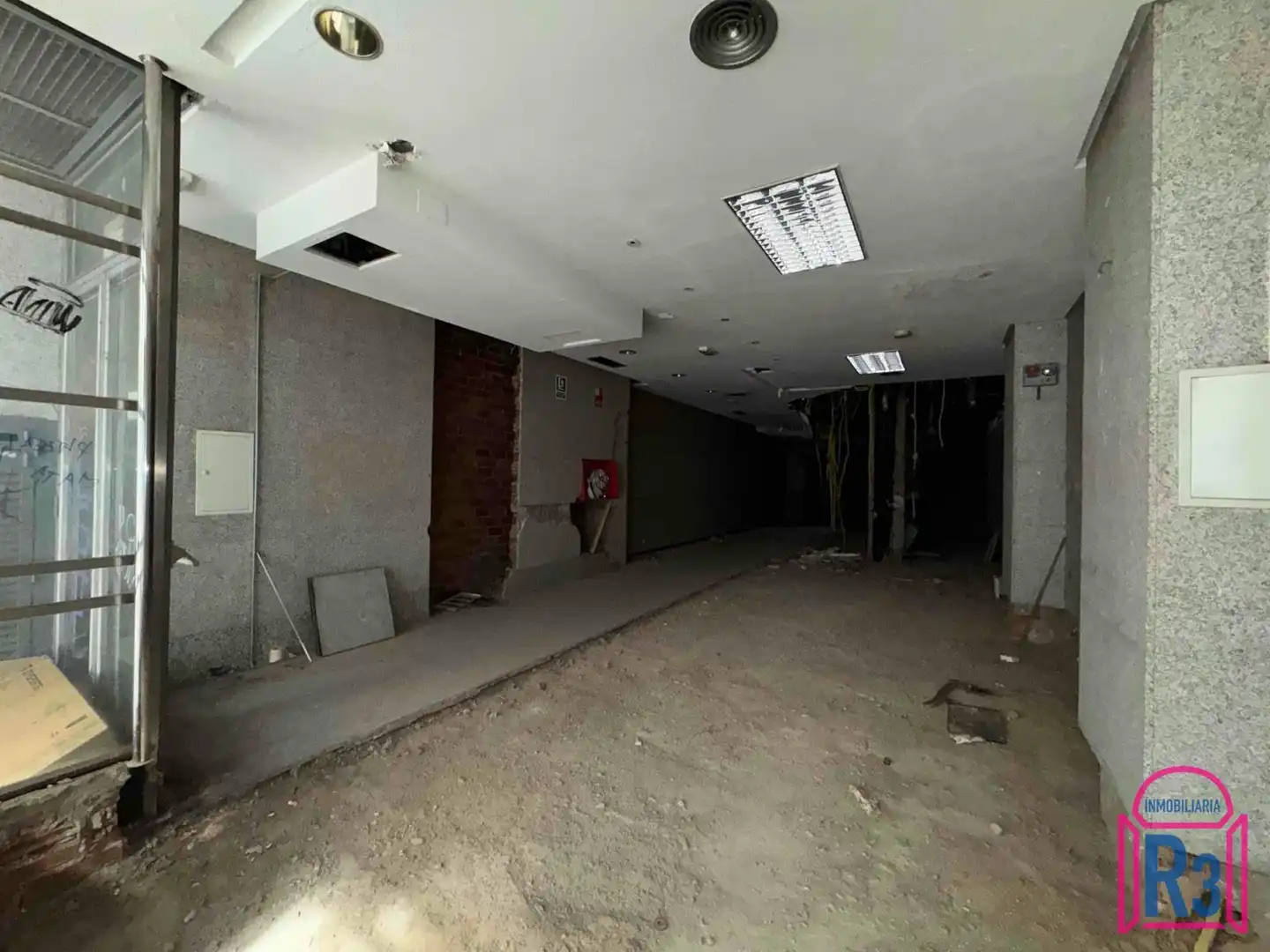 Business premises to rent in Ramiro Valbuena, imagen 22