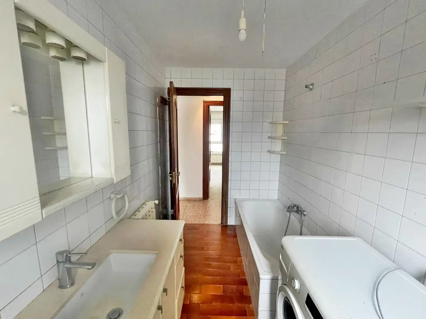 Baño de Piso en venta en Reocín con Calefacción, Terraza y Balcón