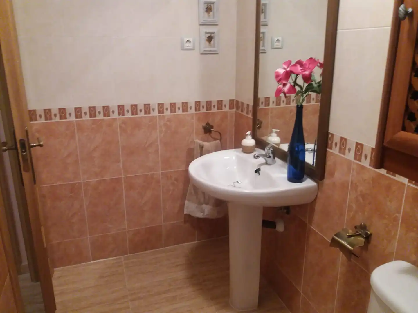 Baño de Casa adosada en venta en Herencia con Calefacción, Terraza y Amueblado