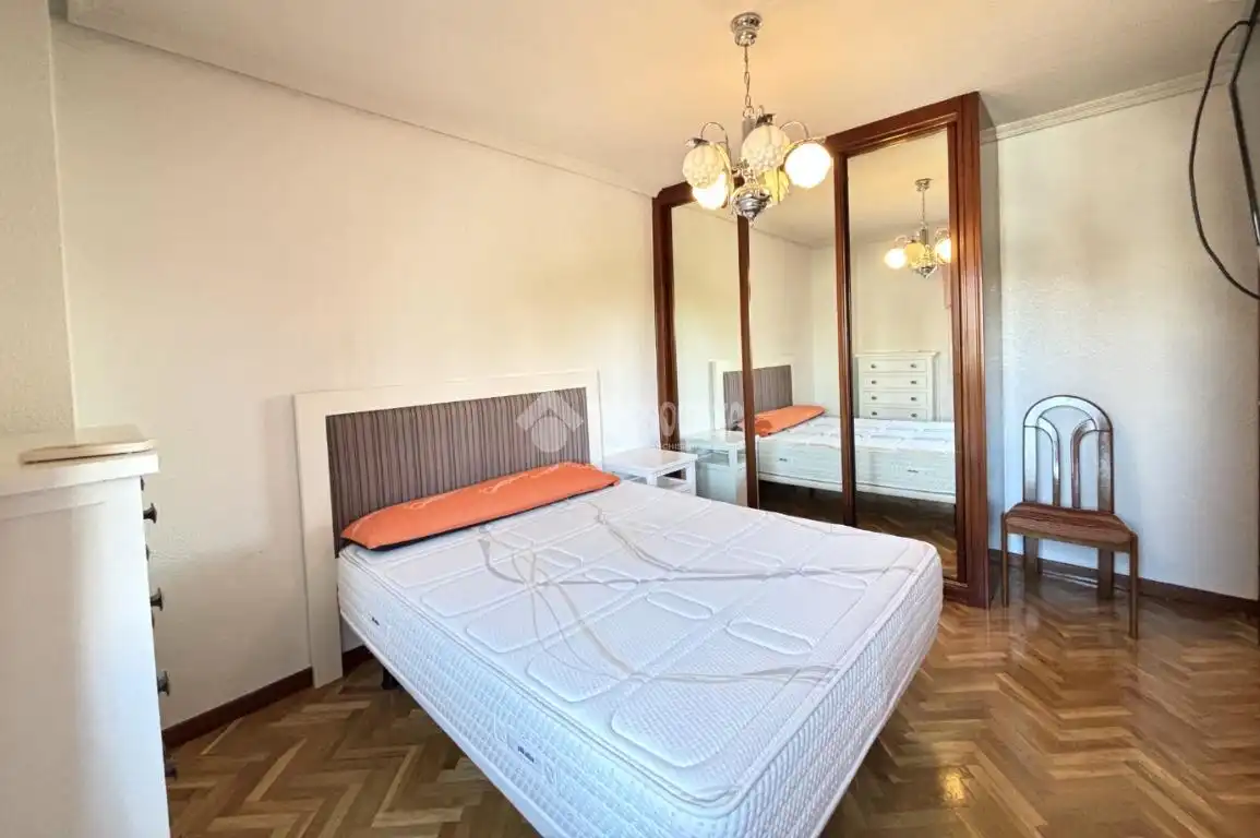 Dormitori de Pis en venda en Madrid amb Aire condicionat i Calefacció