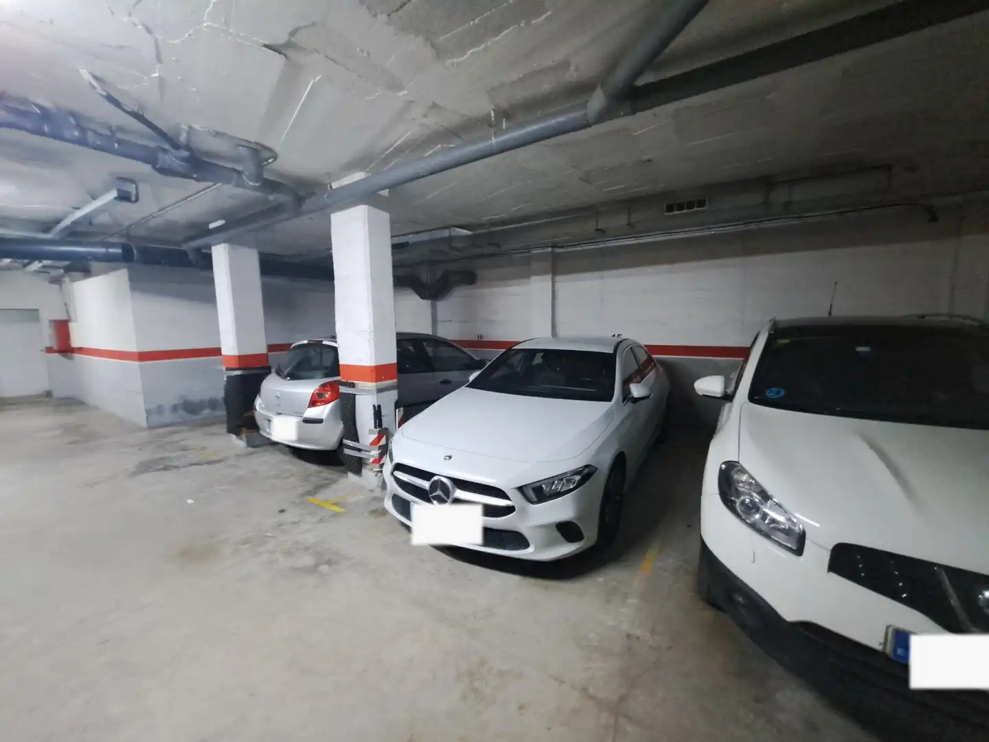 Aparcament de Dúplex en venda en Rubí amb Aire condicionat, Calefacció i Terrassa