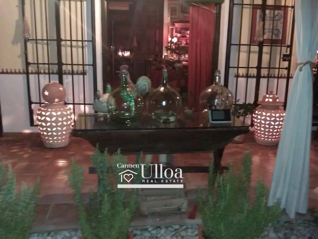 Casa o xalet en venda en Alicante / Alacant amb Jardí privat, Terrassa i Traster