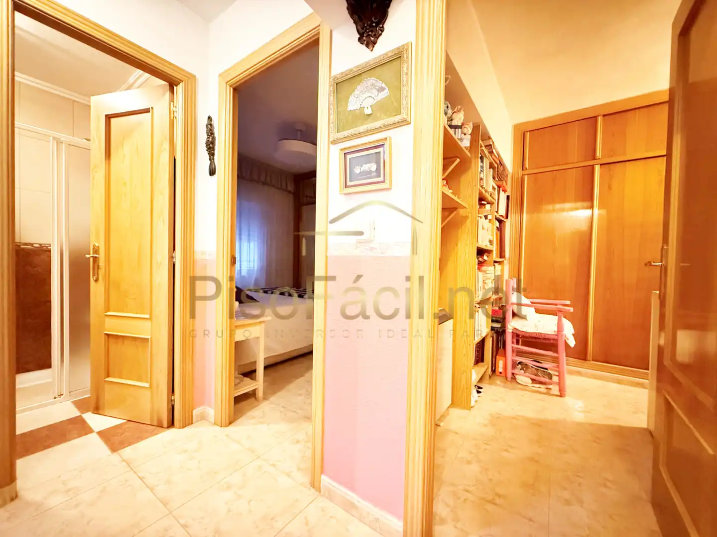 Commercial properties for sale in Parla  with Heating