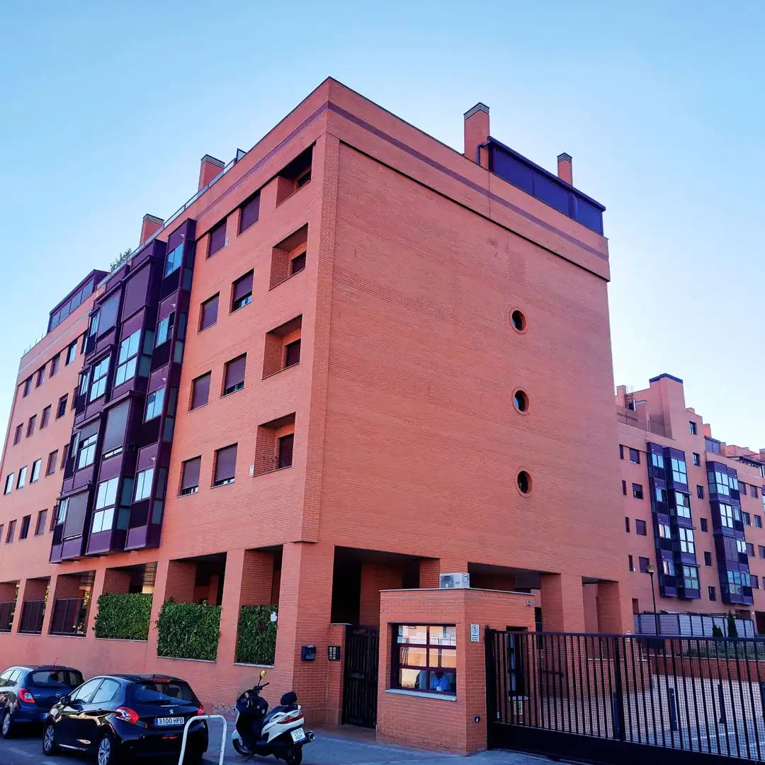 Vista exterior de Pis en venda en Madrid amb Aire condicionat, Calefacció i Traster