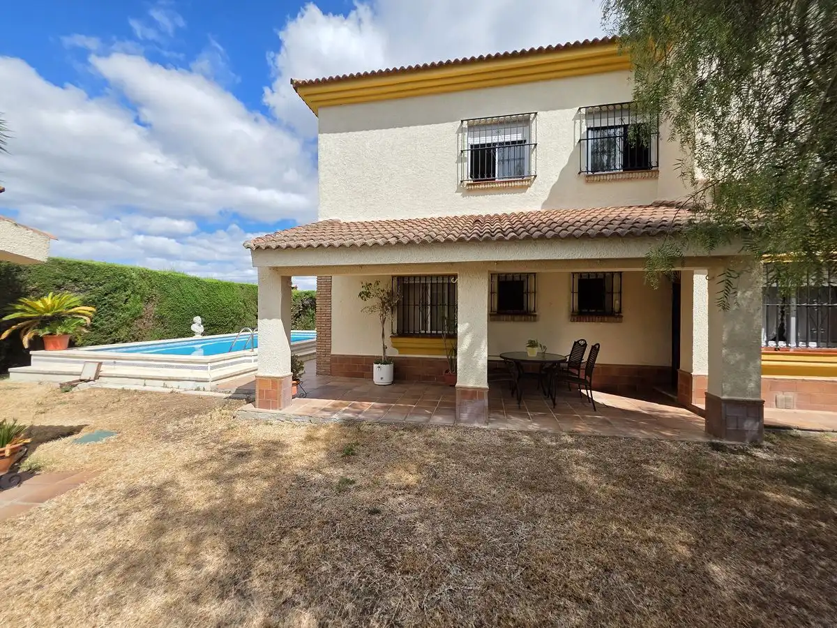 Chalet con piscina en venta en Palomares del Río, imagen 53