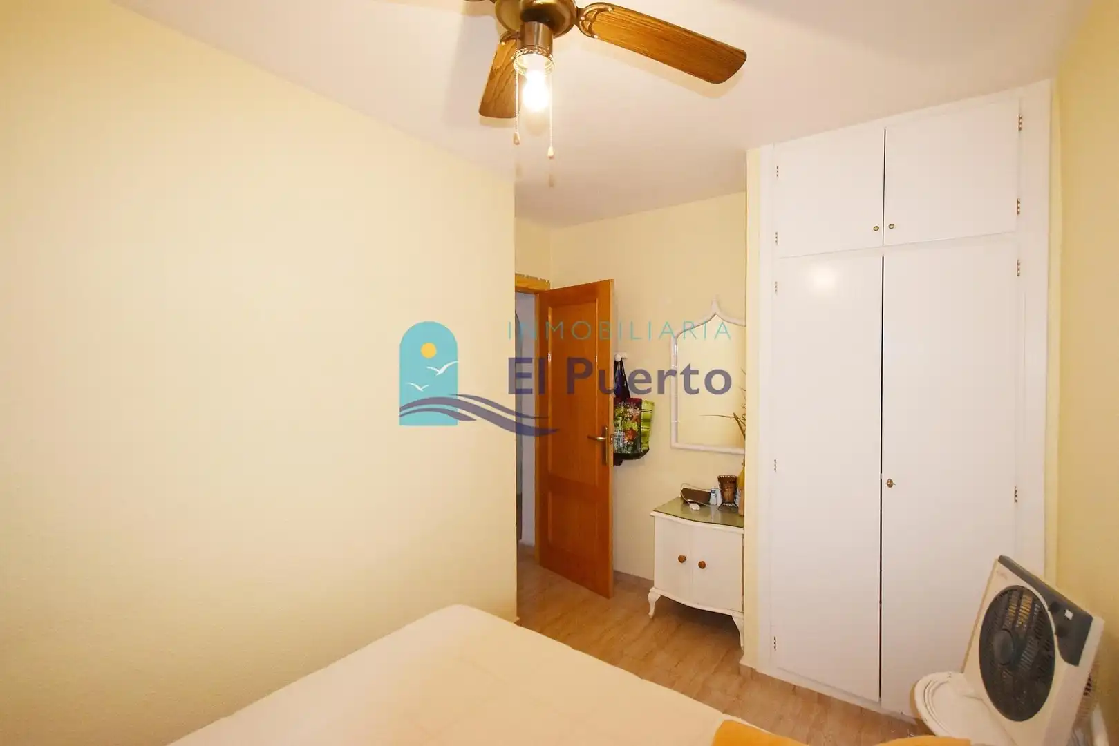 Habitación de Dúplex en venta en Mazarrón con Aire acondicionado, Calefacción y Jardín privado