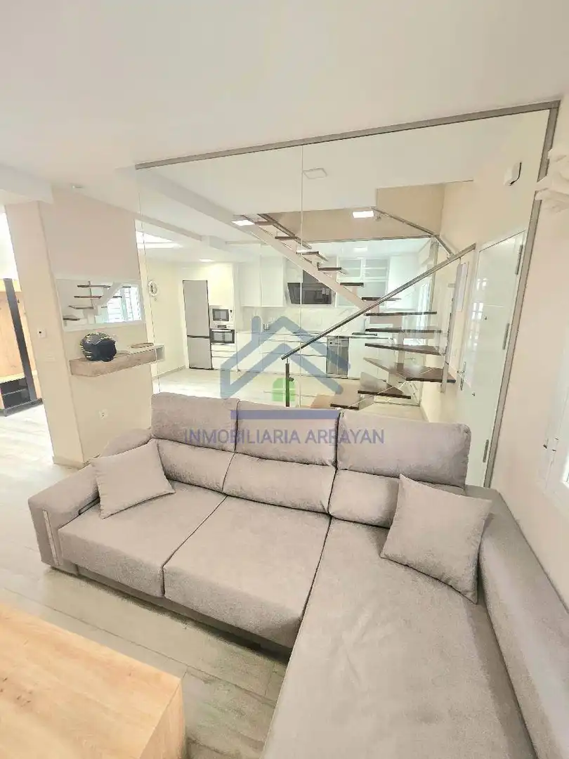 Living room of Houses for rent in La Zubia Ciudad