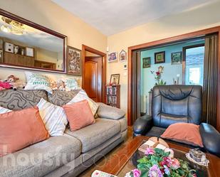 Living room of Flat for sale in  Madrid Capital  with Air Conditioner, Heating and Parquet flooring