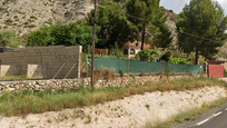 Casa o xalet en venda en Hontoba amb Jardí privat