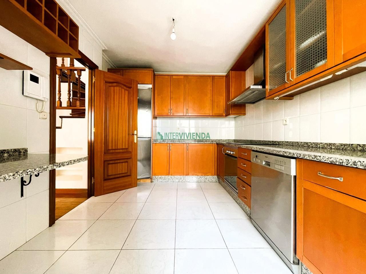 Kitchen of Duplex for sale in Vigo   with Heating, Parquet flooring and Storage room