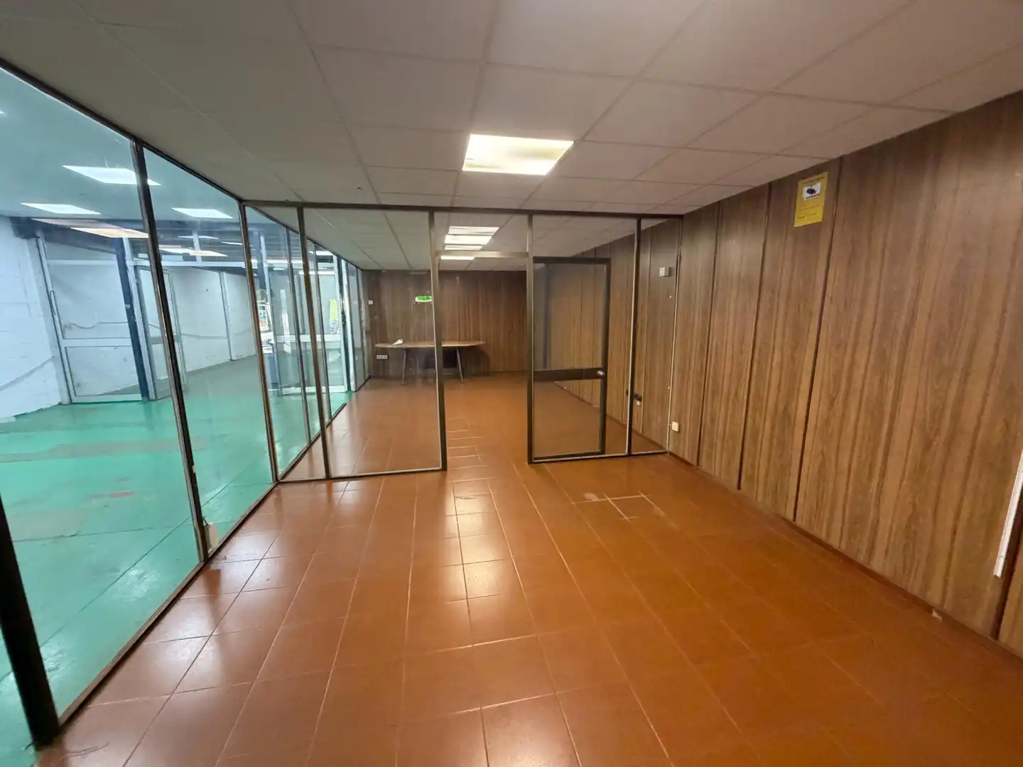 Nave industrial en alquiler en Cerro - Amate, imagen 2
