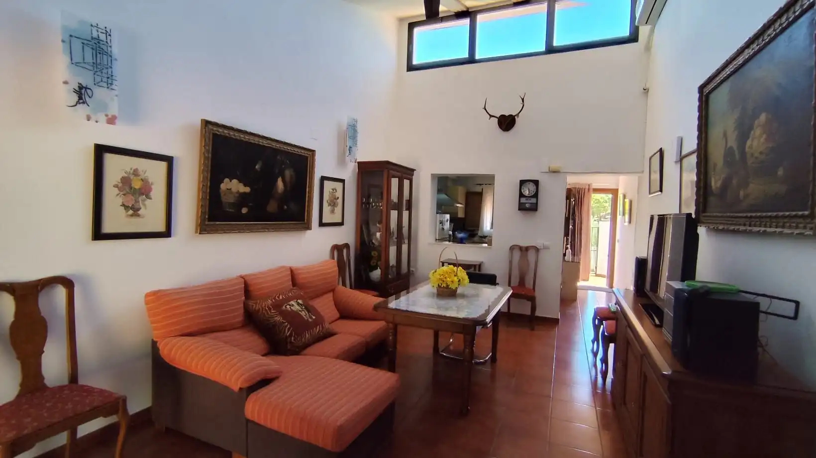 House with garden for sale in El Castillo de las Guardas, imagen 2