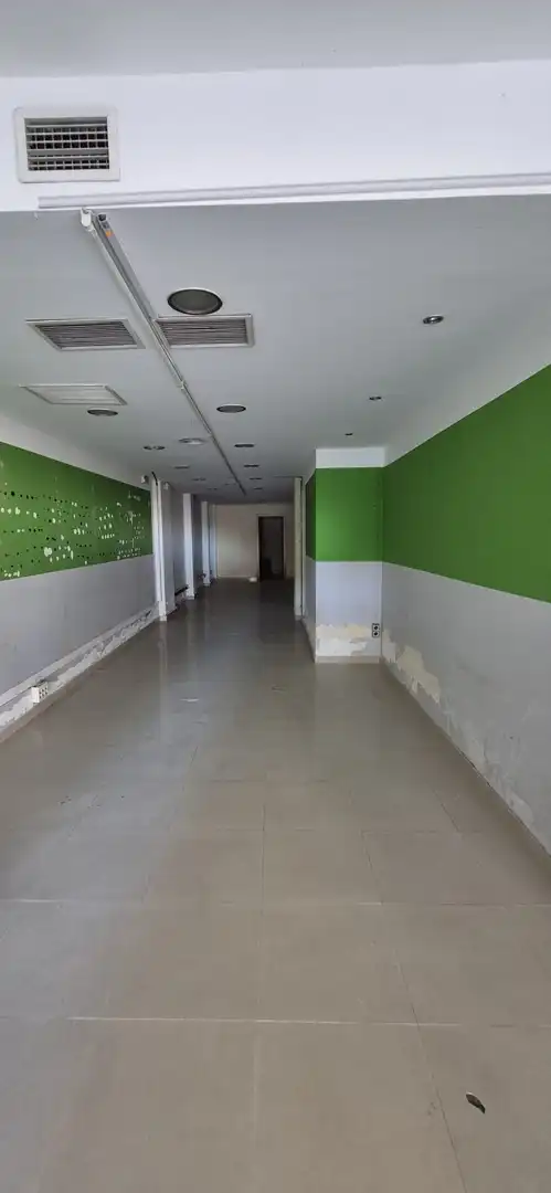 Business premises for sale in Carrer de Pompeu Fabra